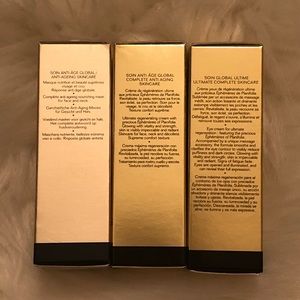 CHANEL Makeup - Chanel 3 set sampler CHANEL Makeup - Chanel 3 set sampler